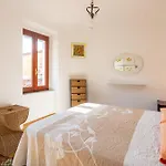 Tellaro, Terra-tetto La Marina