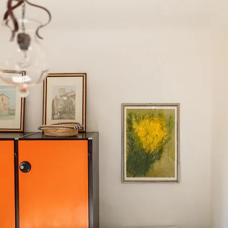 Tellaro, Terra-tetto La Marina Lejlighed